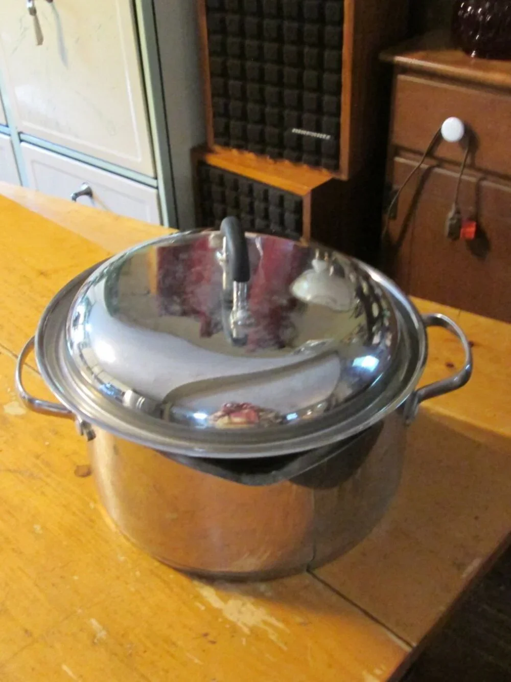 Wear Ever vtg 5.5 dutch oven and lid double spout all clad stainless steel